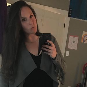 Meet your Posher, Melanie